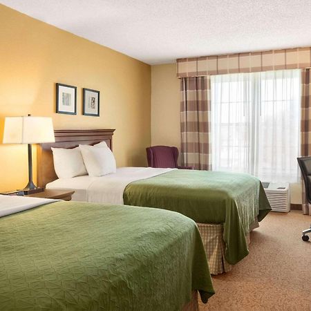 Country Inn & Suites By Radisson, Salina, Ks Exterior foto