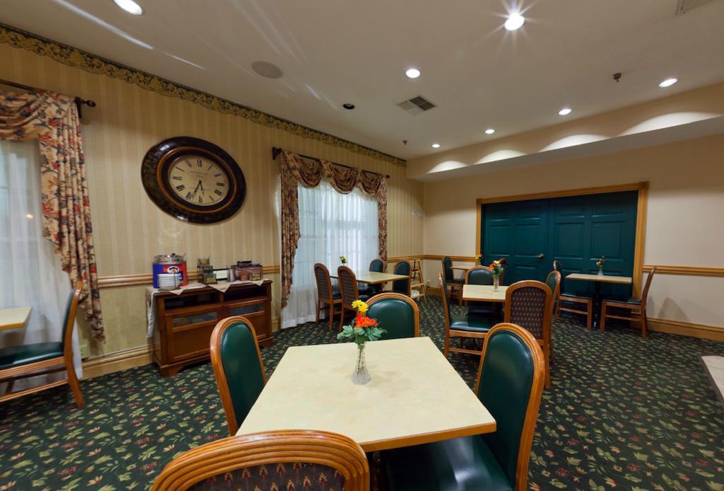Country Inn & Suites By Radisson, Salina, Ks Exterior foto