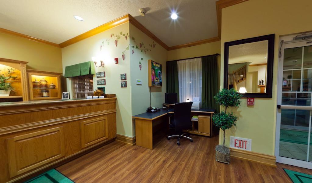 Country Inn & Suites By Radisson, Salina, Ks Exterior foto